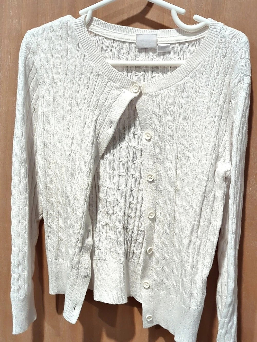 Gap Kids Cable Knit Cardigan White Size 6-7 Like New